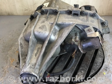 ФОТО Роздавальна коробка для Hummer H3 Київ