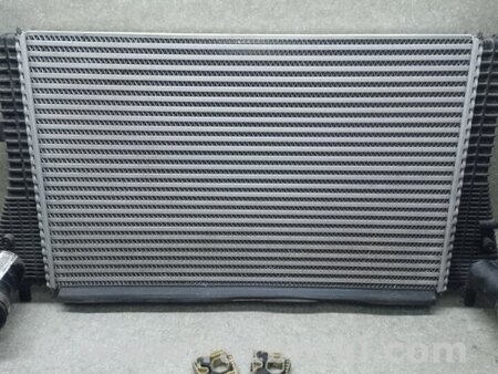ФОТО Радіатор інтеркулера для Volkswagen Passat B7 (09.2010-06.2015) Київ