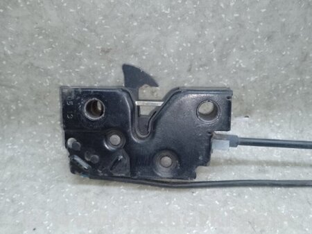 ФОТО Замок капоту для Volkswagen Passat B7 (09.2010-06.2015) Київ