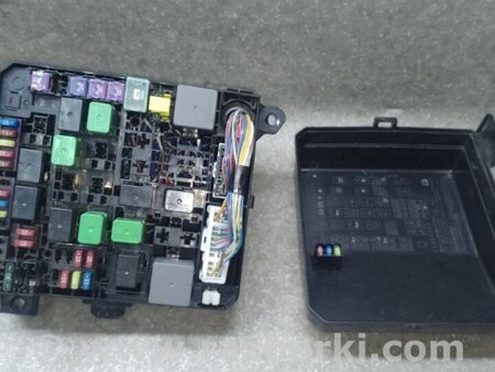 ФОТО Блок запобіжників моторний відсік для Mitsubishi ASX Київ