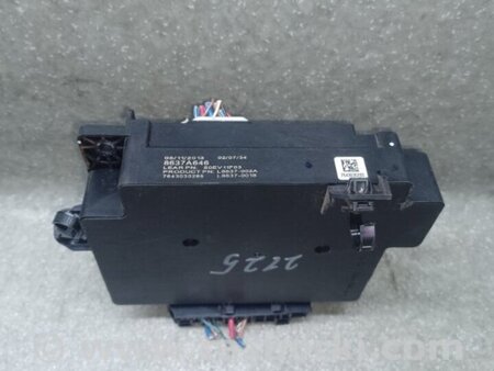 ФОТО Блок запобіжників салон для Mitsubishi ASX Київ