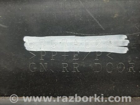 ФОТО Накладка двері для Mitsubishi Pajero (06-14) Київ