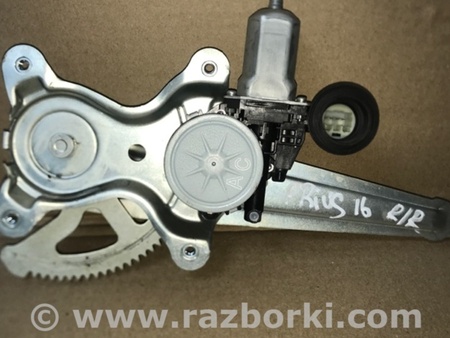 ФОТО Склопідйомник для Toyota Prius C/Aqua NHP10 (11-21) Київ