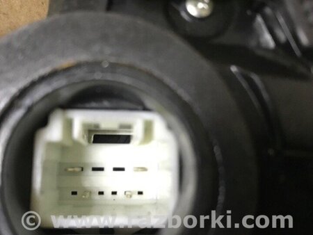 ФОТО Замок двері для Toyota Prius C/Aqua NHP10 (11-21) Київ