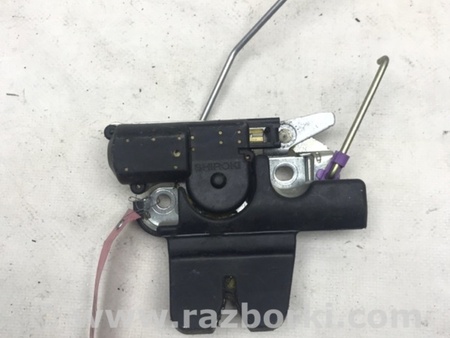 ФОТО Замок кришки багажника для Toyota Camry 30 XV30 (01-06) Київ