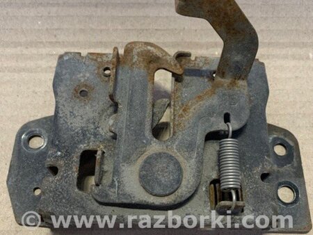 ФОТО Замок капоту для Mitsubishi Pajero (06-14) Київ