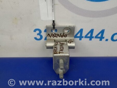 ФОТО Петля двері нижня для Toyota Tacoma I (95-04) Київ