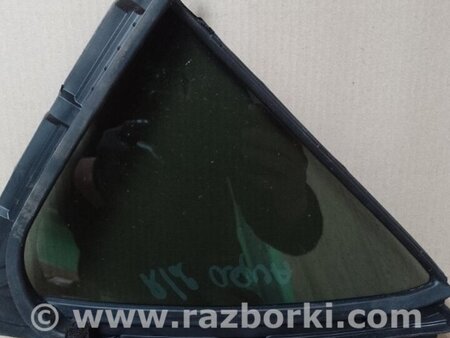 ФОТО Скло дверей глухе для Toyota Prius C/Aqua NHP10 (11-21) Київ