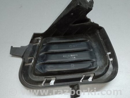 ФОТО Заглушка протитуманних фар для Toyota Prius C/Aqua NHP10 (11-21) Київ