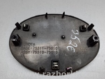 ФОТО Емблема для Toyota Prius C/Aqua NHP10 (11-21) Київ