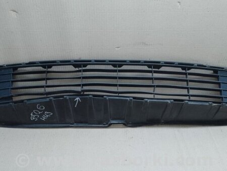 ФОТО Решітка переднього бампера для Toyota Prius C/Aqua NHP10 (11-21) Київ