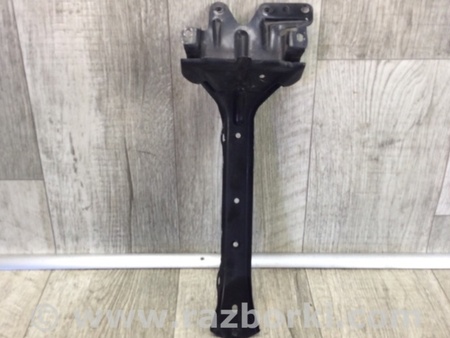 ФОТО Кронштейн замку капота для Porsche Cayenne I 955 E1/9PA (02-07) Київ