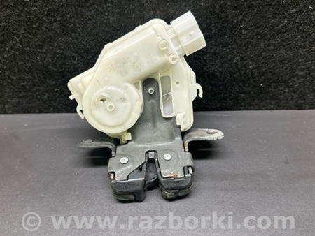 ФОТО Замок кришки багажника для Toyota Prius C/Aqua NHP10 (11-21) Київ