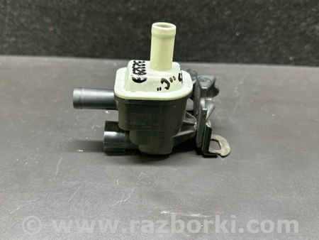 ФОТО Клапан електромагнітний (вакуумний) для Toyota Prius C/Aqua NHP10 (11-21) Київ
