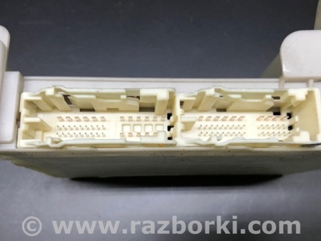 ФОТО Блок запобіжників салон для Toyota Prius C/Aqua NHP10 (11-21) Київ