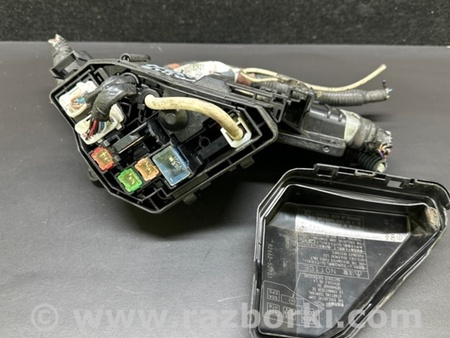 ФОТО Блок запобіжників моторний відсік для Toyota Prius C/Aqua NHP10 (11-21) Київ