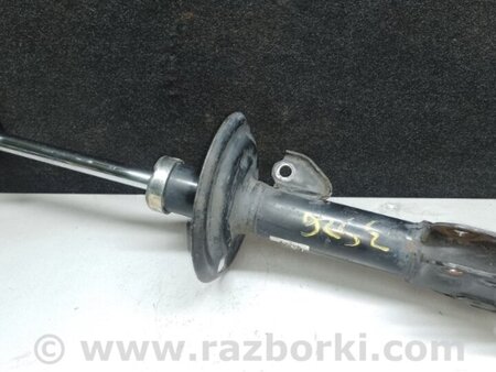 ФОТО Амортизатор для Toyota Prius C/Aqua NHP10 (11-21) Київ