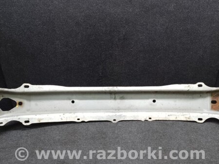 ФОТО Підсилювач переднього бампера для Toyota Prius C/Aqua NHP10 (11-21) Київ