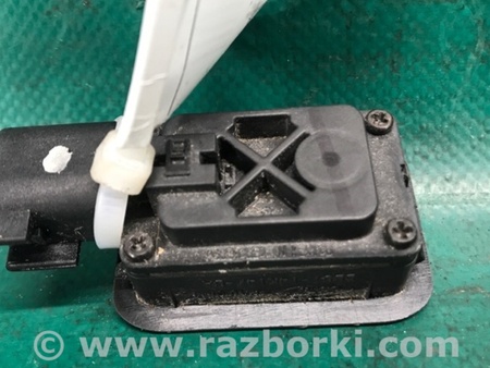 ФОТО Кнопка закрывания крышки багажника для Lincoln MKX II (15-18) Київ