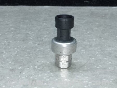 ФОТО Датчик тиску кондиціонера для Chevrolet Equinox I (04-09) Київ