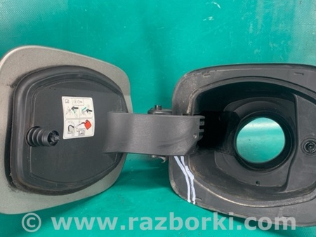 ФОТО Лючок паливного бака для Lincoln MKX II (15-18) Київ