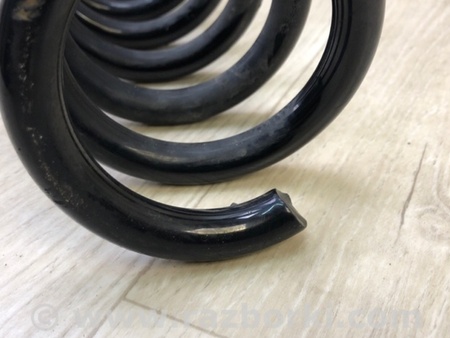 ФОТО Пружина задньої підвіски для Mercedes-Benz C-Class iV W205 (14-21) Київ