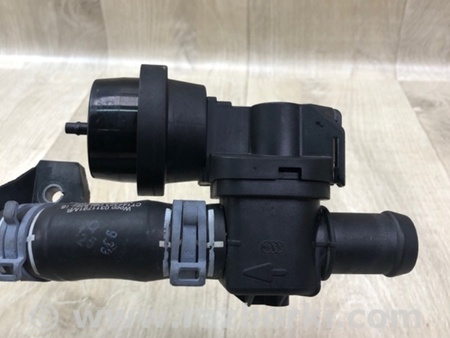 ФОТО Клапан системи охолодження для Mercedes-Benz C-Class iV W205 (14-21) Київ