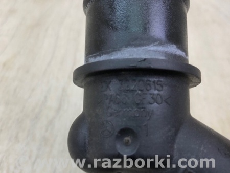 ФОТО Трійник системи охолодження для Mercedes-Benz C-Class iV W205 (14-21) Київ