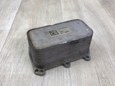 ФОТО Теплообмінник двигуна для Mercedes-Benz C-Class iV W205 (14-21) Київ