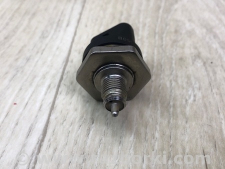 ФОТО Датчик тиску палива для Mercedes-Benz GL-Class X166 (12-16) Київ