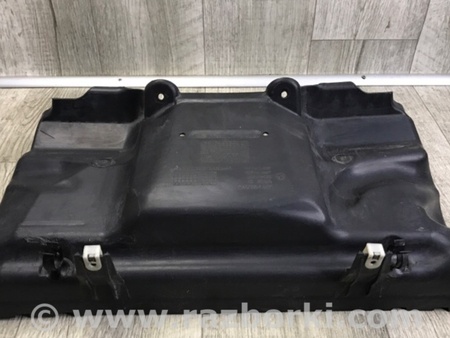 ФОТО дефлектор радіатора для BMW i3 I01 (13-22) Київ