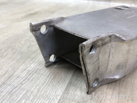 ФОТО Кронштейн підсилювача переднього бампера для Mercedes-Benz C-Class iV W205 (14-21) Київ