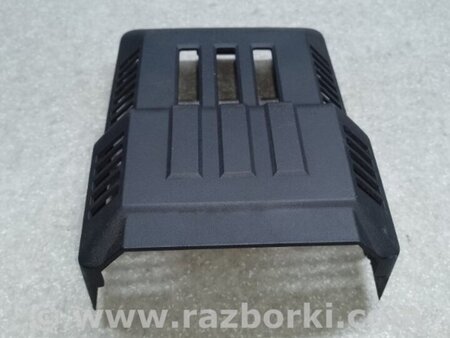 ФОТО Кришка акумулятора для Chevrolet Equinox II (09-17) Київ