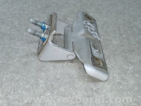 ФОТО Петля кришки багажника для Chevrolet Equinox II (09-17) Київ