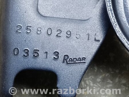 ФОТО Петля капоту для Chevrolet Equinox II (09-17) Київ