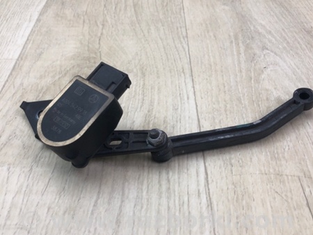 ФОТО Датчик положення кузова для Mercedes-Benz GL-Class X166 (12-16) Київ