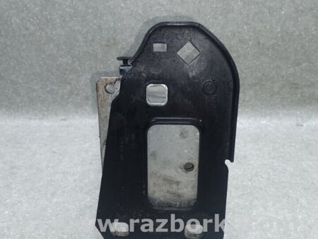 ФОТО Кронштейн підсилювача переднього бампера для Audi (Ауди) A5 8T/8F B8 (07-16) Київ