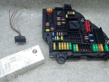 ФОТО Блок запобіжників моторний відсік для BMW X3 F25 Київ