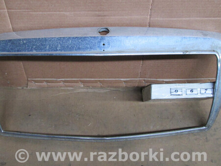 ФОТО Решітка радіатора для Mercedes-Benz 124 Львів