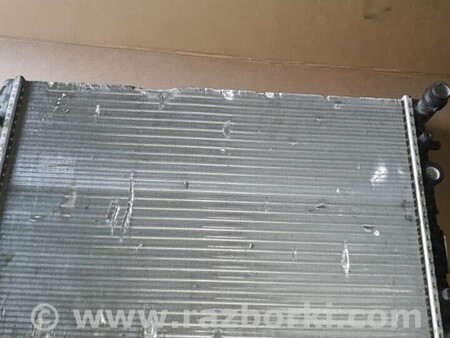 ФОТО Радіатор охолодження двигуна для Volkswagen Polo Львів