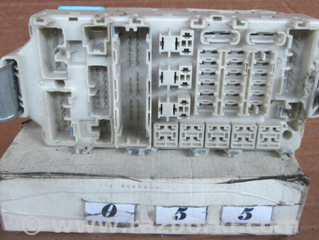 ФОТО Блок запобіжників для Mitsubishi L200 Львів