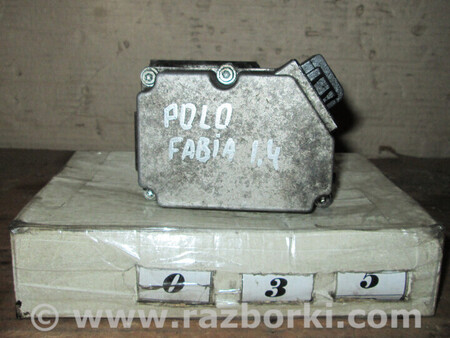 ФОТО Volkswagen Polo V 2009-2015 для Volkswagen Polo Львів