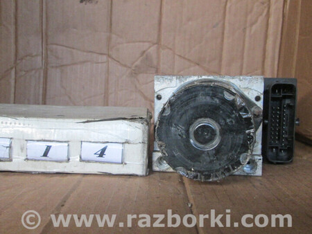 ФОТО Блок ABS для Volkswagen Polo Львів