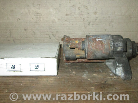 ФОТО Стартер для Volkswagen Polo Львів