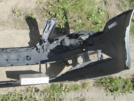 ФОТО Бампер передній для Skoda Superb Львів