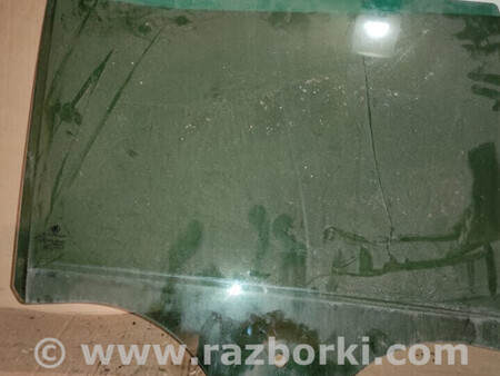 ФОТО Скло дверне заднє праве для Skoda Fabia Львів