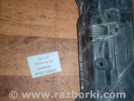 ФОТО Панель передня (телевізор) для Skoda Fabia Львів