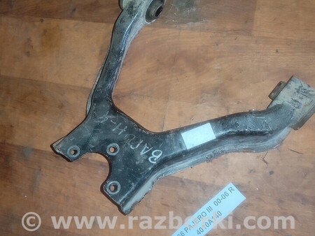 ФОТО Важіль (ричаг підвіски) для Mitsubishi Pajero Львів