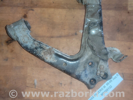 ФОТО Важіль (ричаг підвіски) для Mitsubishi Pajero Львів