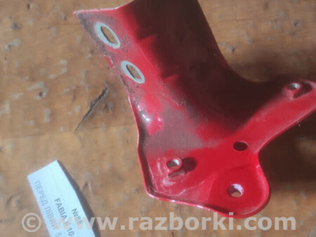 ФОТО кронштейн кріплення бампера для Skoda Fabia Львів